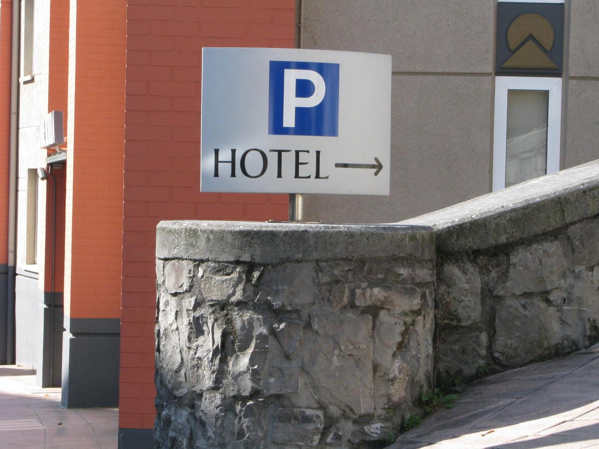 Hotel Elizalde Oiartzun Eksteriør bilde